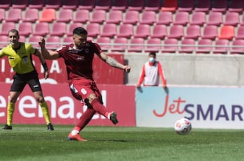 La Serena venció a O'Higgins en un partido que contó nuevamente con polémicas arbitrales