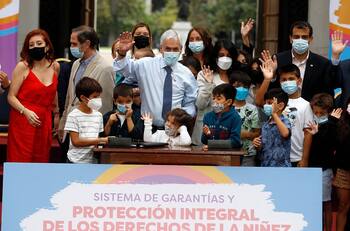 Presidente Sebastián Piñera promulga la Ley de Garantías de Derechos de la Niñez
