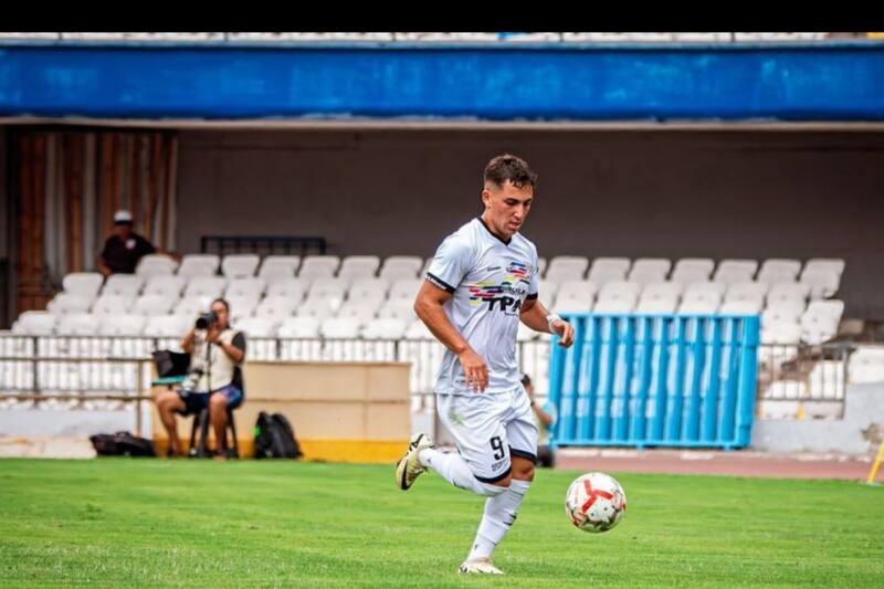 dejó San Marcos para volver a Colo Colo.