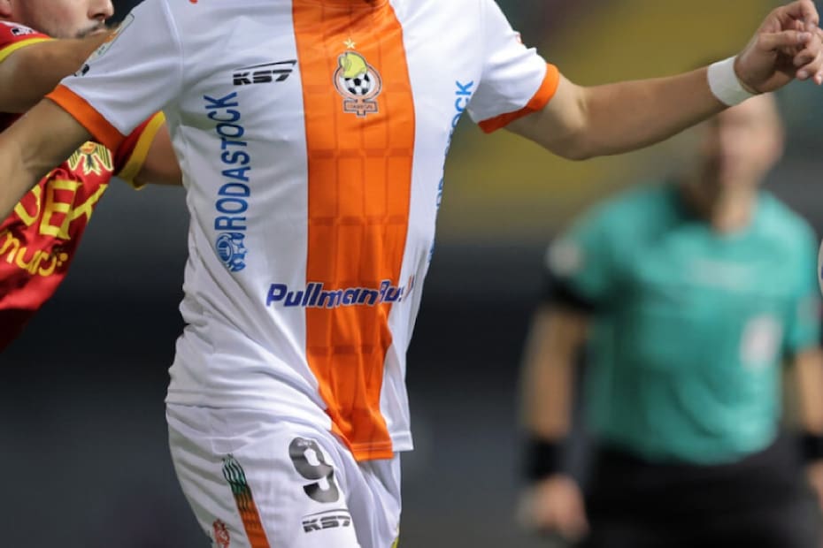 pidió a sus hinchas crear las camisetas 2026. Foto: Aton.