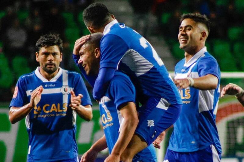 es el goleador histórico de Deportes Santa Cruz.