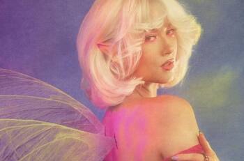 Vesta Lugg habla sobre "Violeta", canción inspirada en su relación con Pablo Galdames: "Pudimos conectar en un planeta de fantasía"