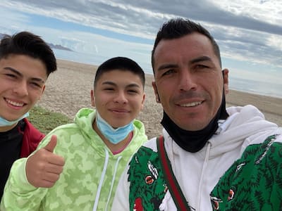Hijo de Esteban Paredes se fue de Colo Colo y ahora da sus primeros pasos en este equipo de Primera B