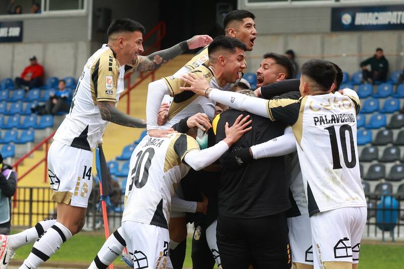 , líder del Campeonato Nacional. Agencia Aton