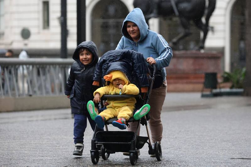 El pronóstico del tiempo advierte que las temperaturas bajarán en los próximos días en la zona central.