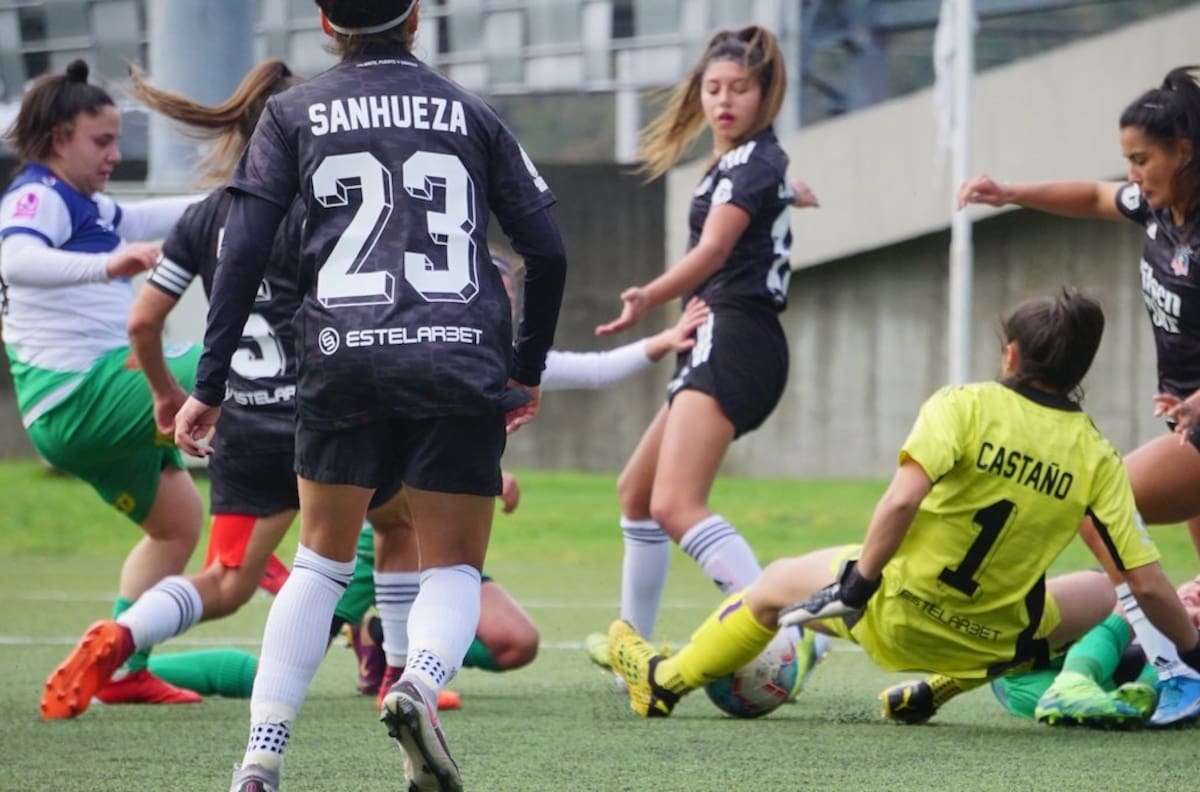 Crónica| Colo Colo femenino goleó a Puerto Montt bajo la lluvia con gran actuación de Javiera Grez