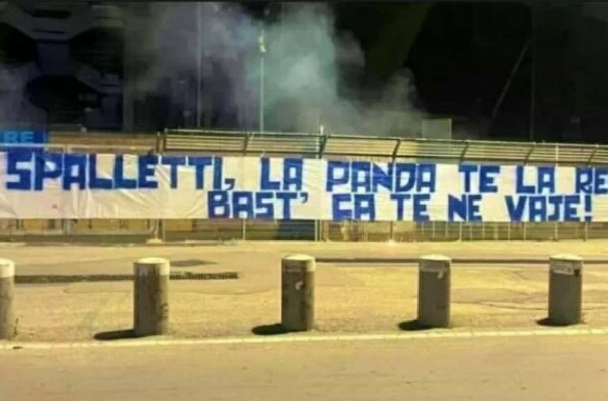 Insólito: La hinchada europea que le robó el auto a su DT y solo se lo devolverán si renuncia