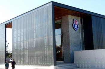 Un tachado en la lista de la U: candidato a ser el DT azul firmó en otro grande del continente