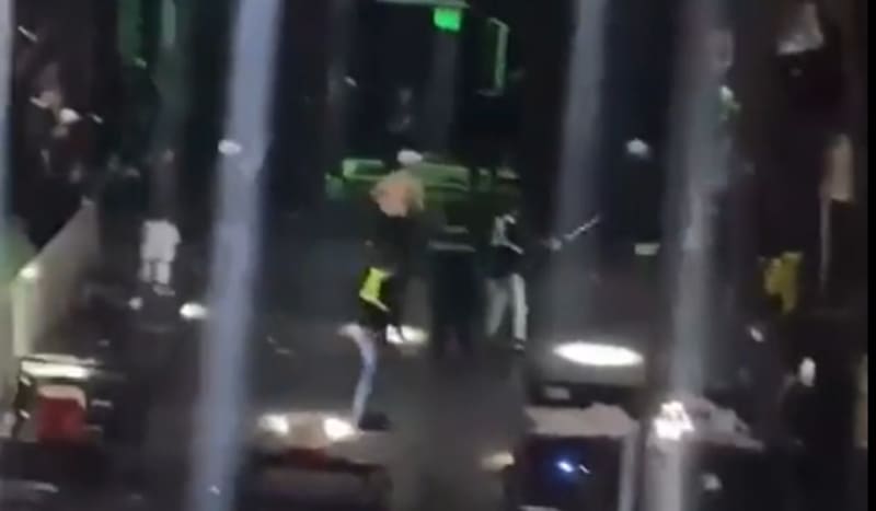 protagonizaron serios incidentes contra fanáticos de Boca Juniors en Buenos Aires.