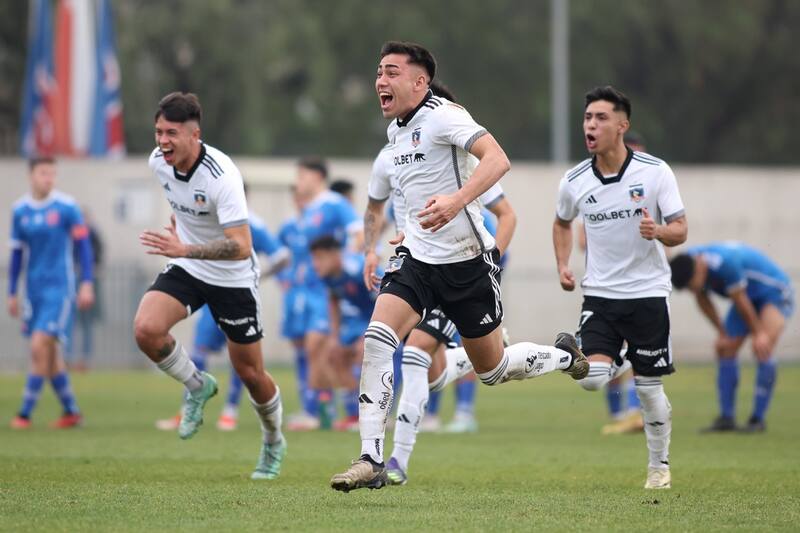 venció a Universidad de Chile en los penales. Foto: Colo Colo.