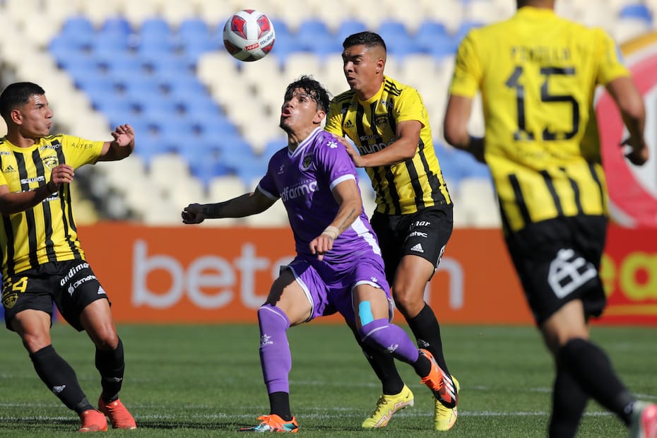 Ferroviarios y lilas se enfrentaron en la Copa Chile 2023. /Photosport
