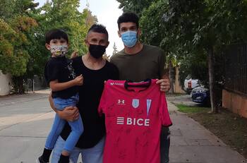 No solo es grande en la UC: Matías Dituro se lució con un regalo en el Día del Autismo