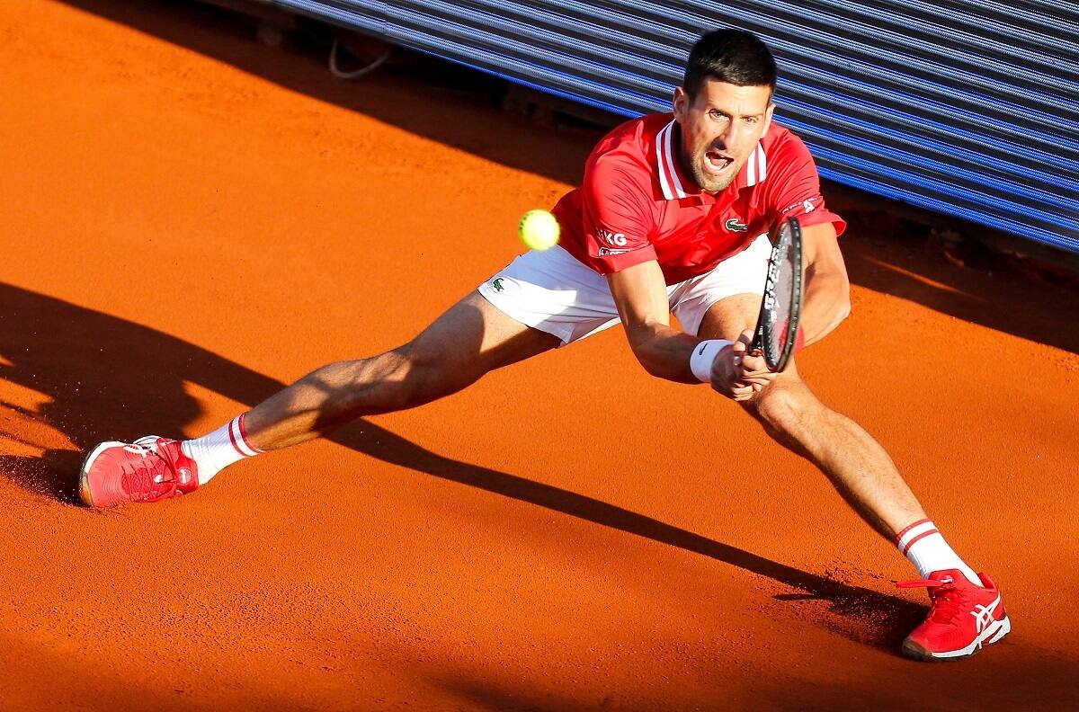Novak Djokovic perdió como local ante Karatsev en el ATP de Belgrado