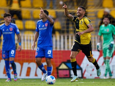 Álvarez se llena de dudas: Coquimbo Unido golpea a la U y es puntero del torneo
