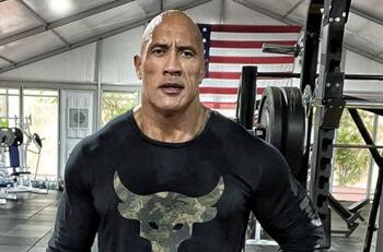Lloró de la emoción: Dwayne Johnson, "La Roca", sorprendió con lujoso y emotivo obsequio a su madre, Ata Johnson