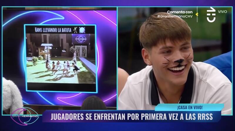 Hans Valdés reacciona a los videos. Foto: CHV.