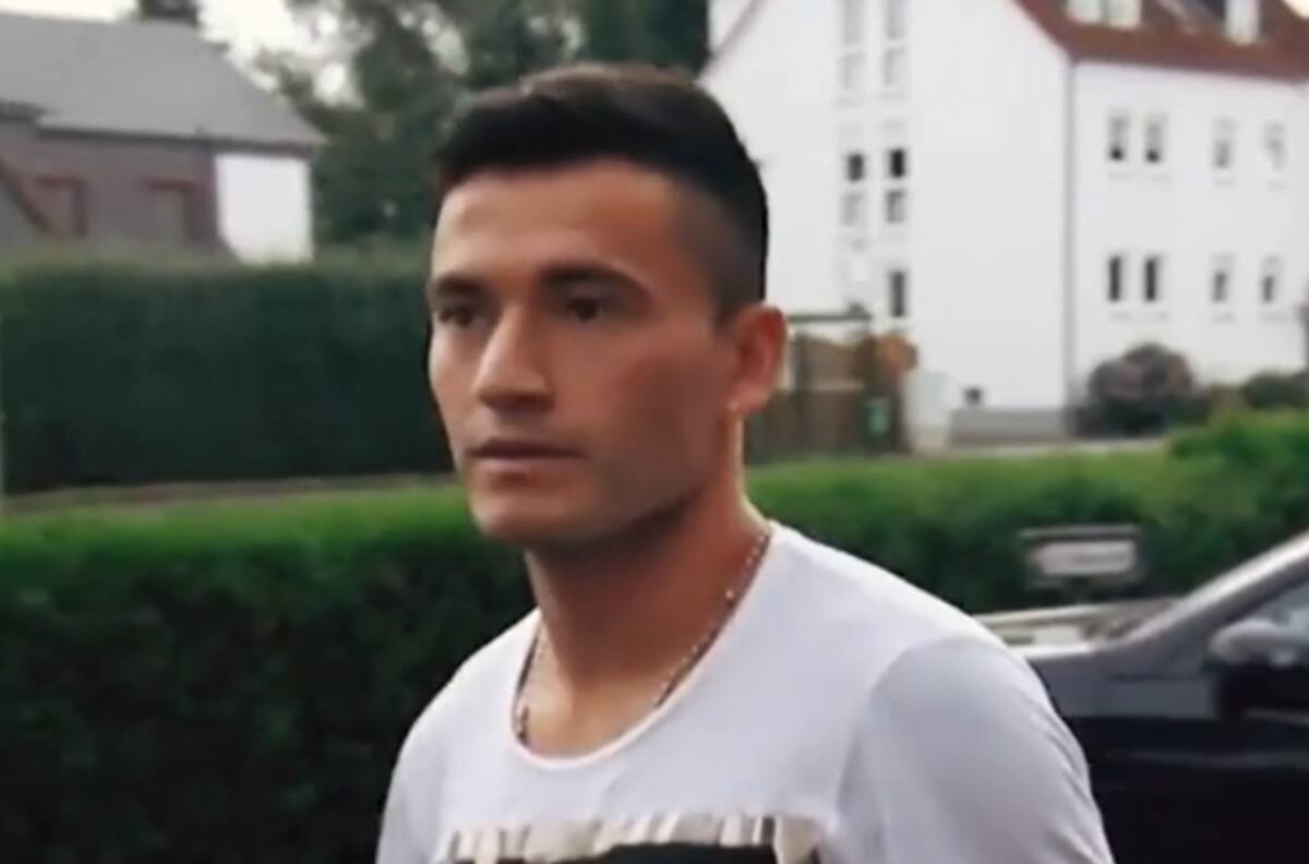 Así celebró Bayer Leverkusen la renovación de Charles Aránguiz