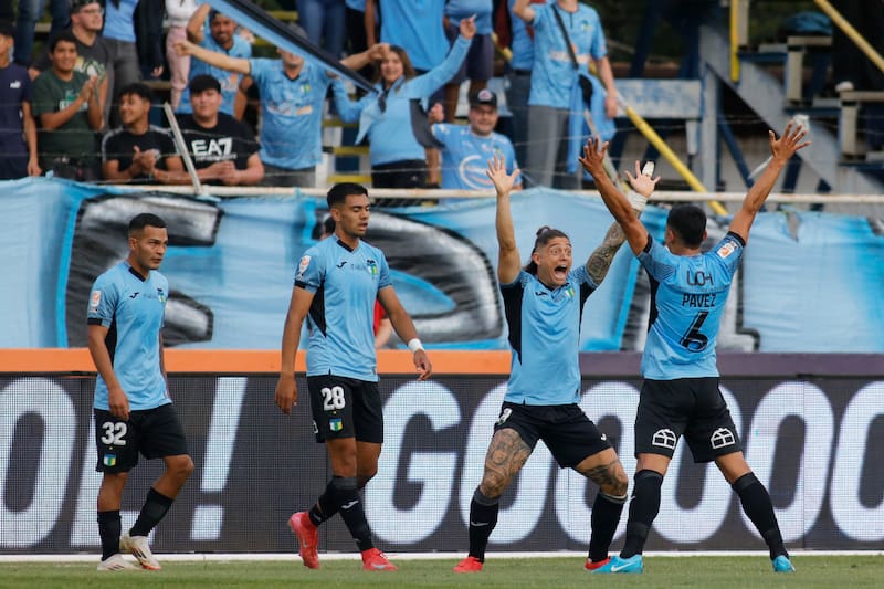 sigue en la búsqueda de un proyecto que lo convenza de vender el club. (Foto: Aton)