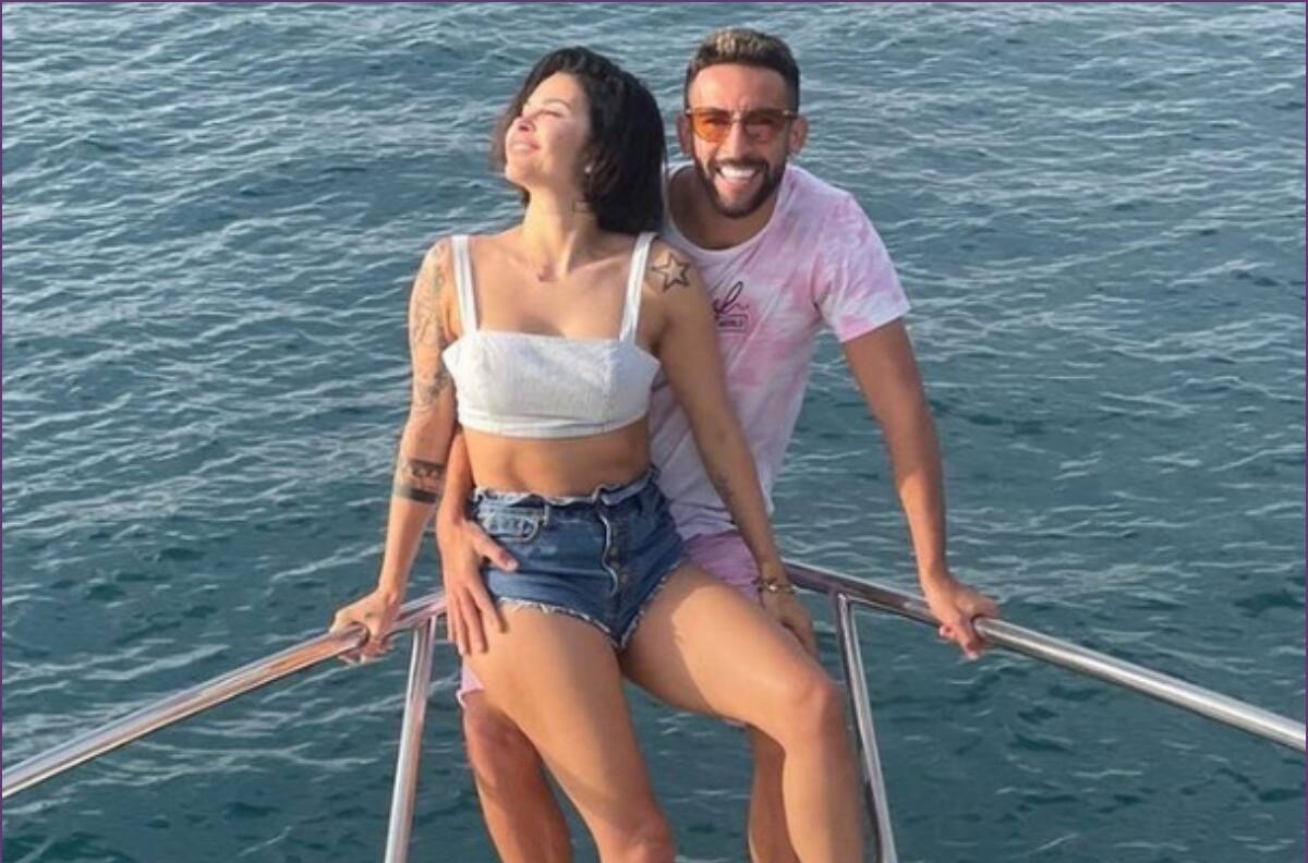 "Podría escribir una infinidad de cosas que amo en ti": Thati Lira festejó el cumpleaños de Mauricio Isla con romántico saludo