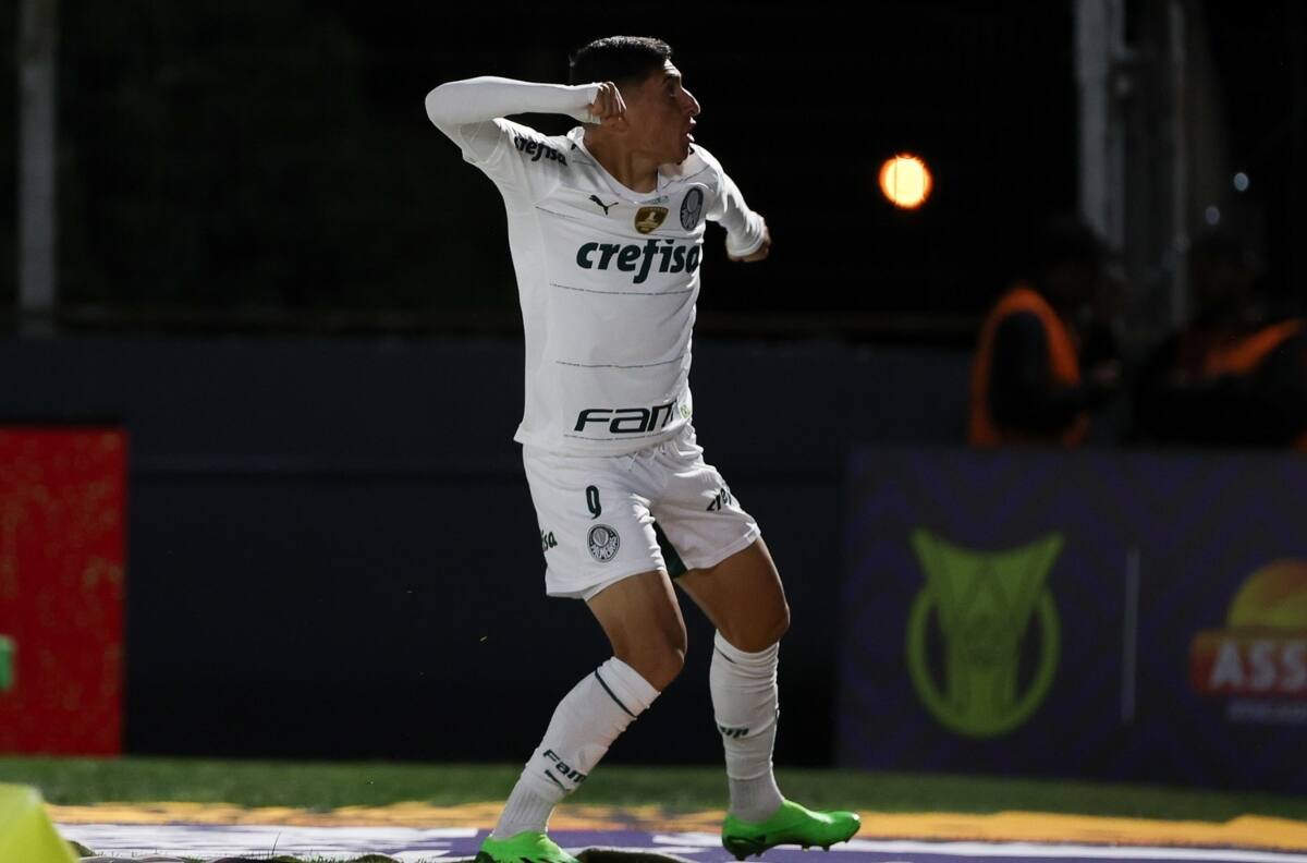 El millonario salario que Colo Colo deberá pagar a Miguel Merentiel