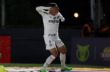 El millonario salario que Colo Colo deberá pagar a Miguel Merentiel