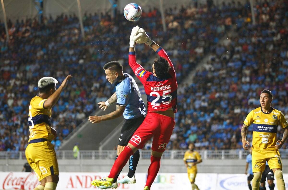 Así quedó la tabla de descenso tras el empate entre Iquique y Everton