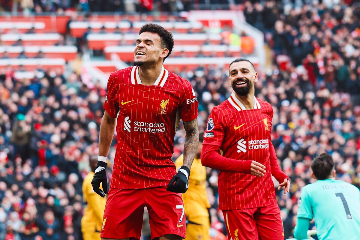 VIDEO | Con la guata también vale: el insólito gol de Luis Díaz que puso en ventaja al Liverpool VIDEO | Con la guata también vale: el insólito gol de Luis Díaz que puso en ventaja al Liverpool