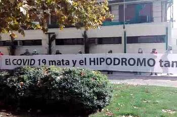 "El Covid19 mata y el Hipódromo también": Trabajadores protestan contra el Hipódromo Chile