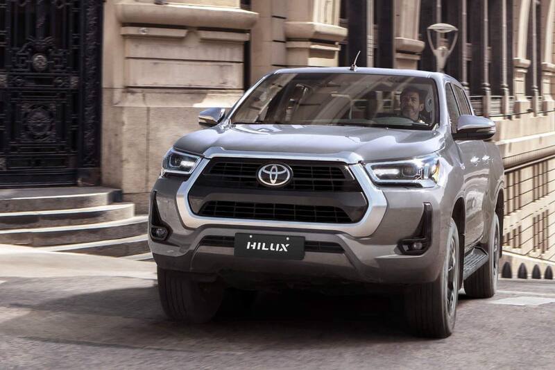 La Toyota Hilux se mantiene como el vehículo nuevo más vendido en Chile
