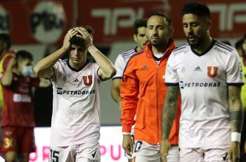 Juan Cristóbal Guarello estalló contra juvenil de la U: "Lo pones en Real San Joaquín de la Tercera A y pasa colado"