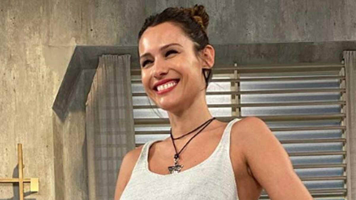 Filtran chat de Pampita el día que encontró a Benjamín Vicuña con China Suárez: "Ella se quedó en la cama tapándose las tetas"