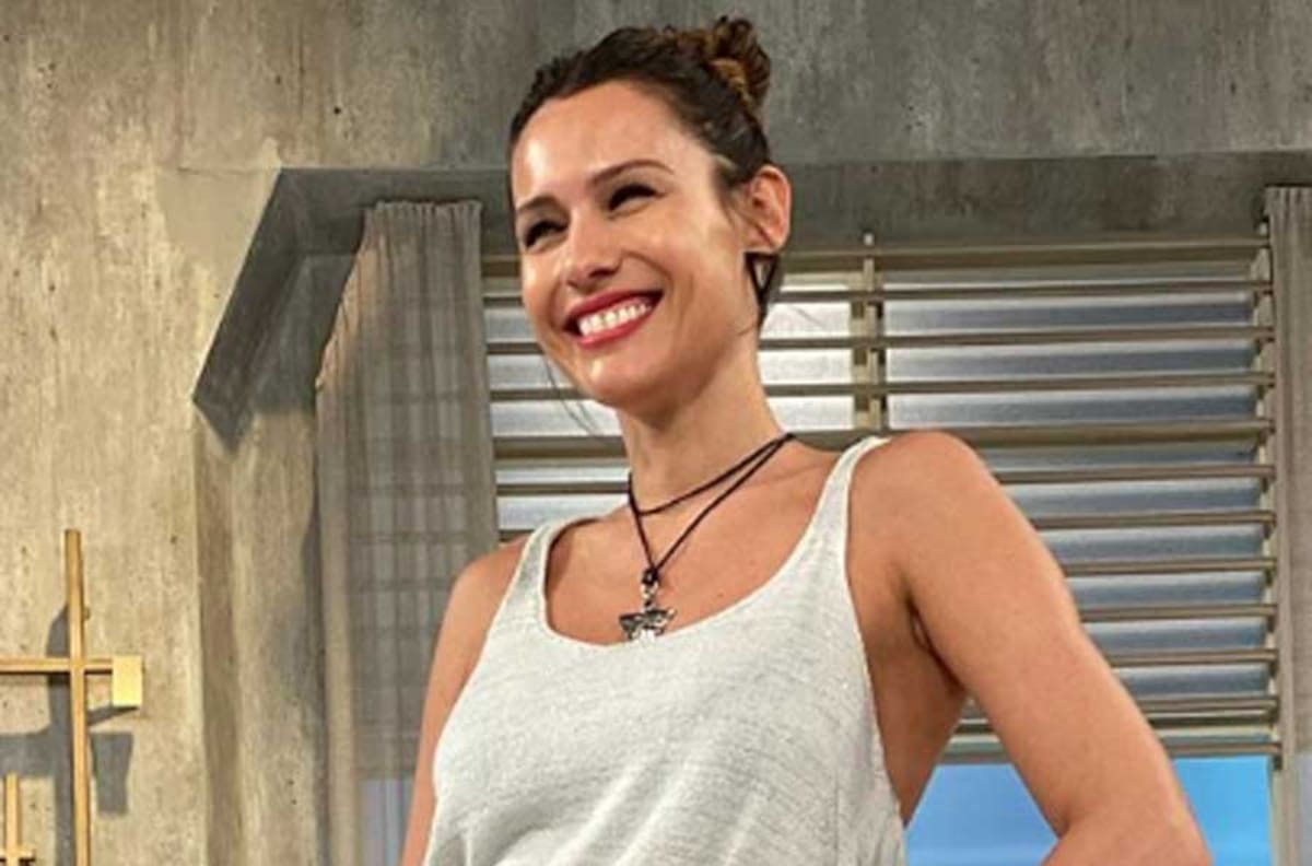 Filtran chat de Pampita el día que encontró a Benjamín Vicuña con China Suárez: "Ella se quedó en la cama tapándose las tetas"