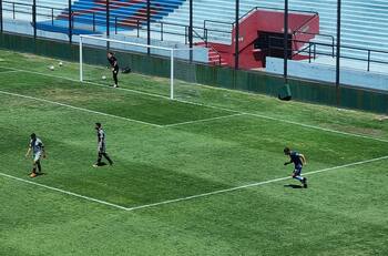 VIDEO | El increíble gol olímpico que recibió Curicó Unido en Argentina