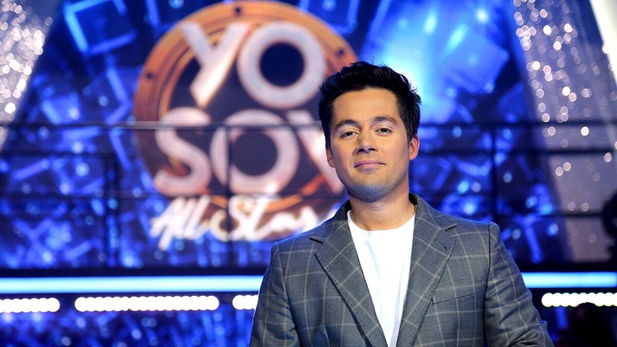 "Con un amigo": La felicidad de Humberto Sichel al encontrarse y saludar a una leyenda del rock