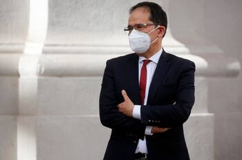 Sergio Micco renunció al INDH: ¿Quién es y por qué sus consejeros pidieron la renuncia?