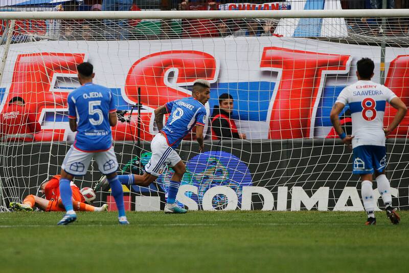 La U y la UC se enfrentan en el mercado de fichajes. Foto: Aton.