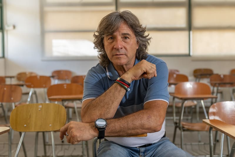 "Hemos tenido alumnos que son médicos, abogados o ingenieros y han estudiado la carrera para ser voces autorizadas entre sus amigos", confiesa el exjugador de la U.