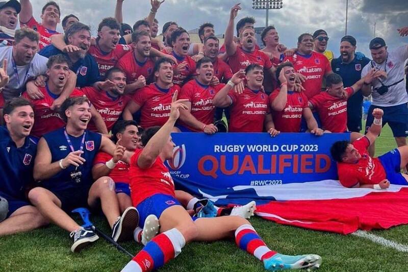 Domingo Saavedra en la celebración de Los Cóndores en Estados Unidos tras clasificar por primera vez a un Mundial de Rugby el 16 de julio del 2022. (Foto: @domingosaavedra_)