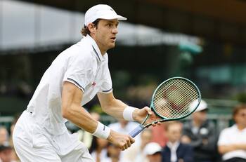 Nicolás Jarry vs Joao Fonseca en Wimbledon: a qué hora juegan y cómo ver en vivo