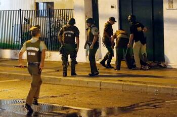 Abogados de DD.HH. denuncian intento de atropello por parte de Carabineros en Valparaíso