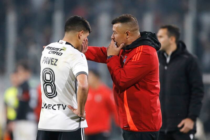 junto a Jorge Almirón.