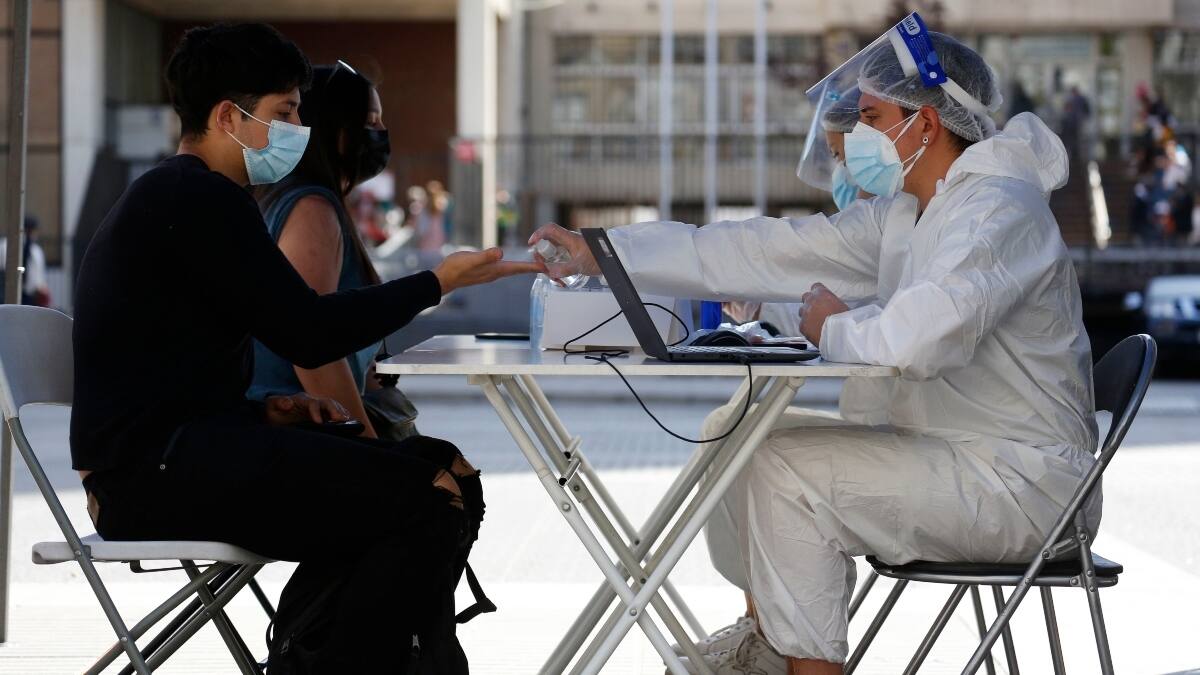 Balance Minsal: Se reportaron 1.918 casos nuevos y una positividad del 4,19%
