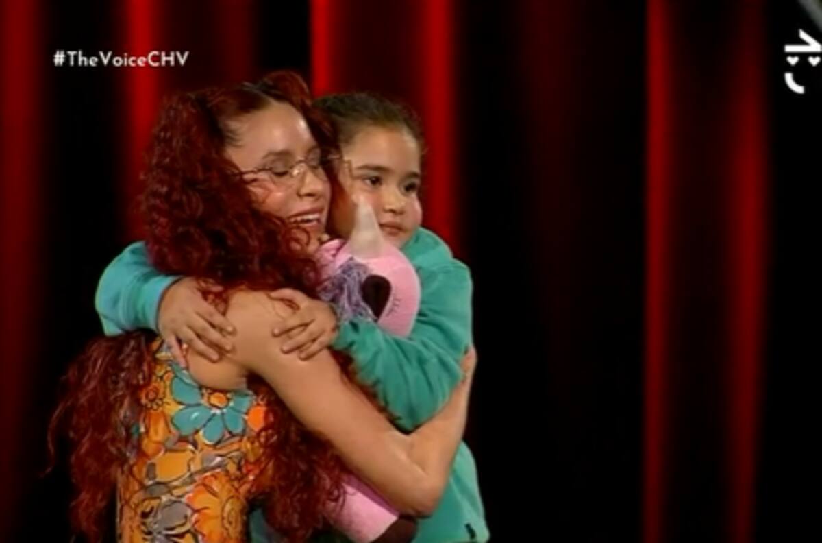 Cami Gallardo sorprende con tierno gesto a concursante de "The Voice Chile" y su hija de 5 años