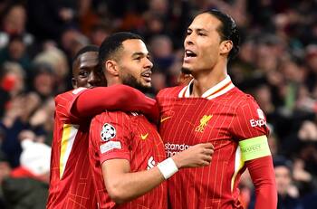 A Virgil Van Dijk le preguntaron si fichará por el Real Madrid y así respondió