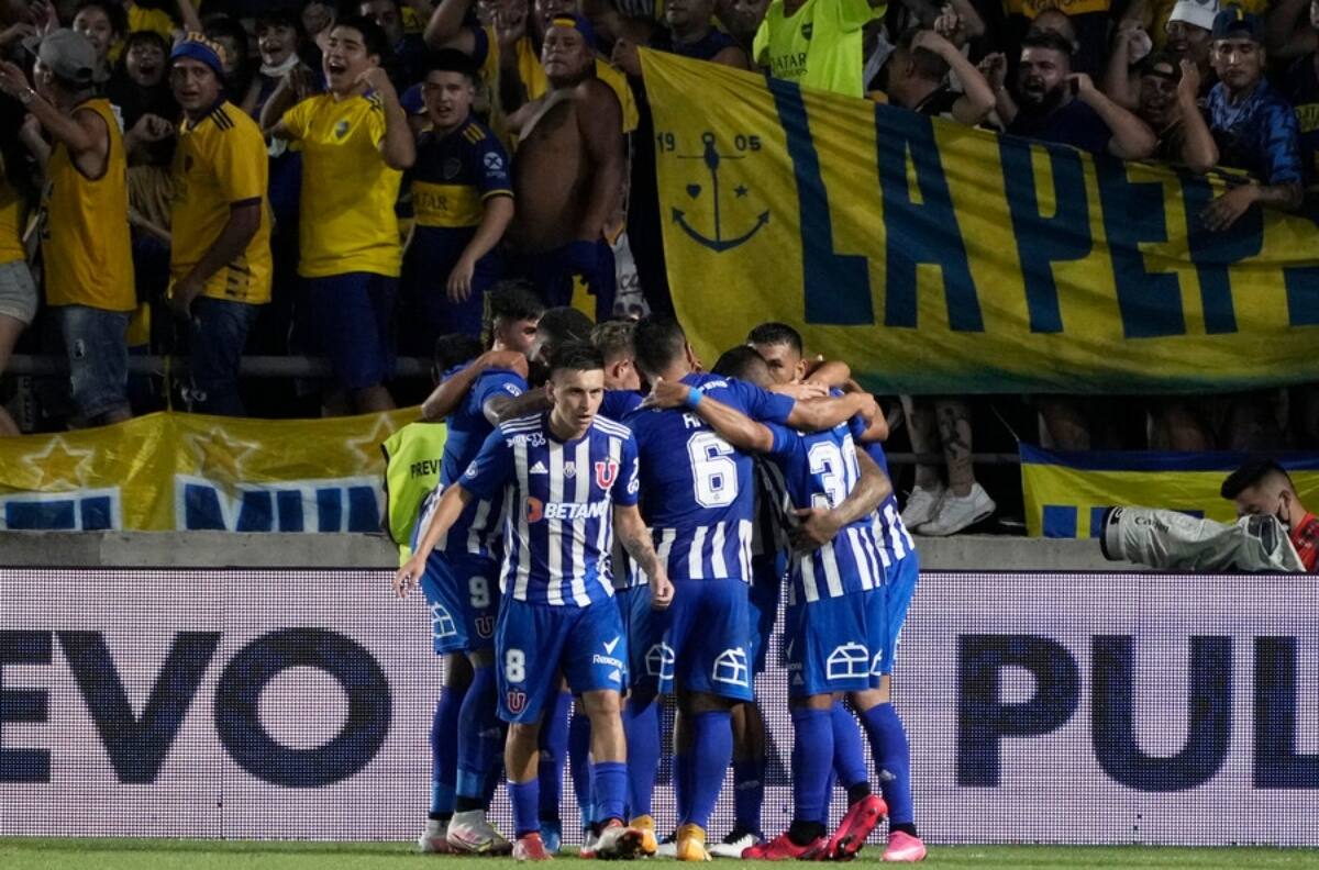 Así vivió la hinchada azul la derrota de Universidad de Chile ante Boca Juniors