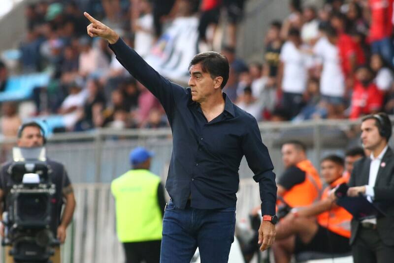 dejó de ser el técnico tras la reunión de directorio de Blanco y Negro (Foto: Photosport)