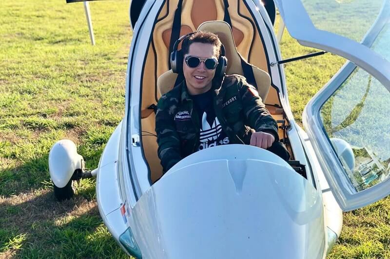 está a punto de ser piloto y quiere apagar incendios forestales