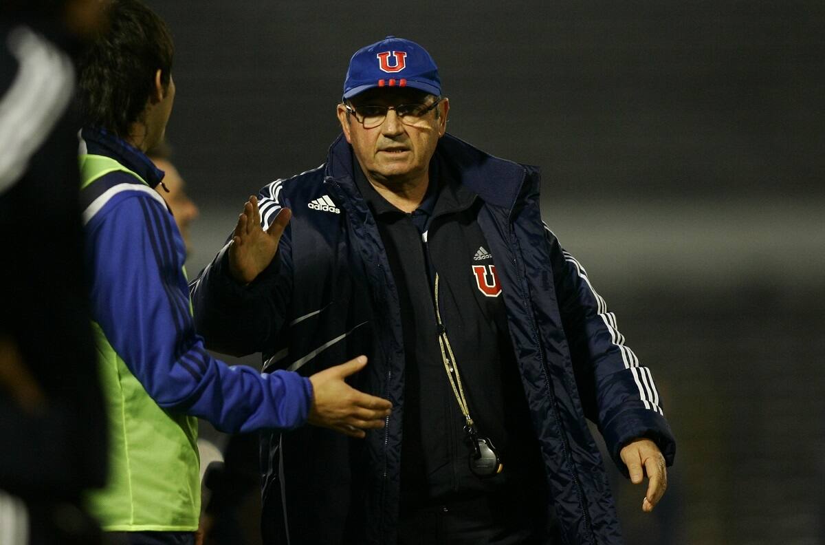 Exentrenador de la U abre la polémica: "Cuando llegué no éramos locales en ningún lado"