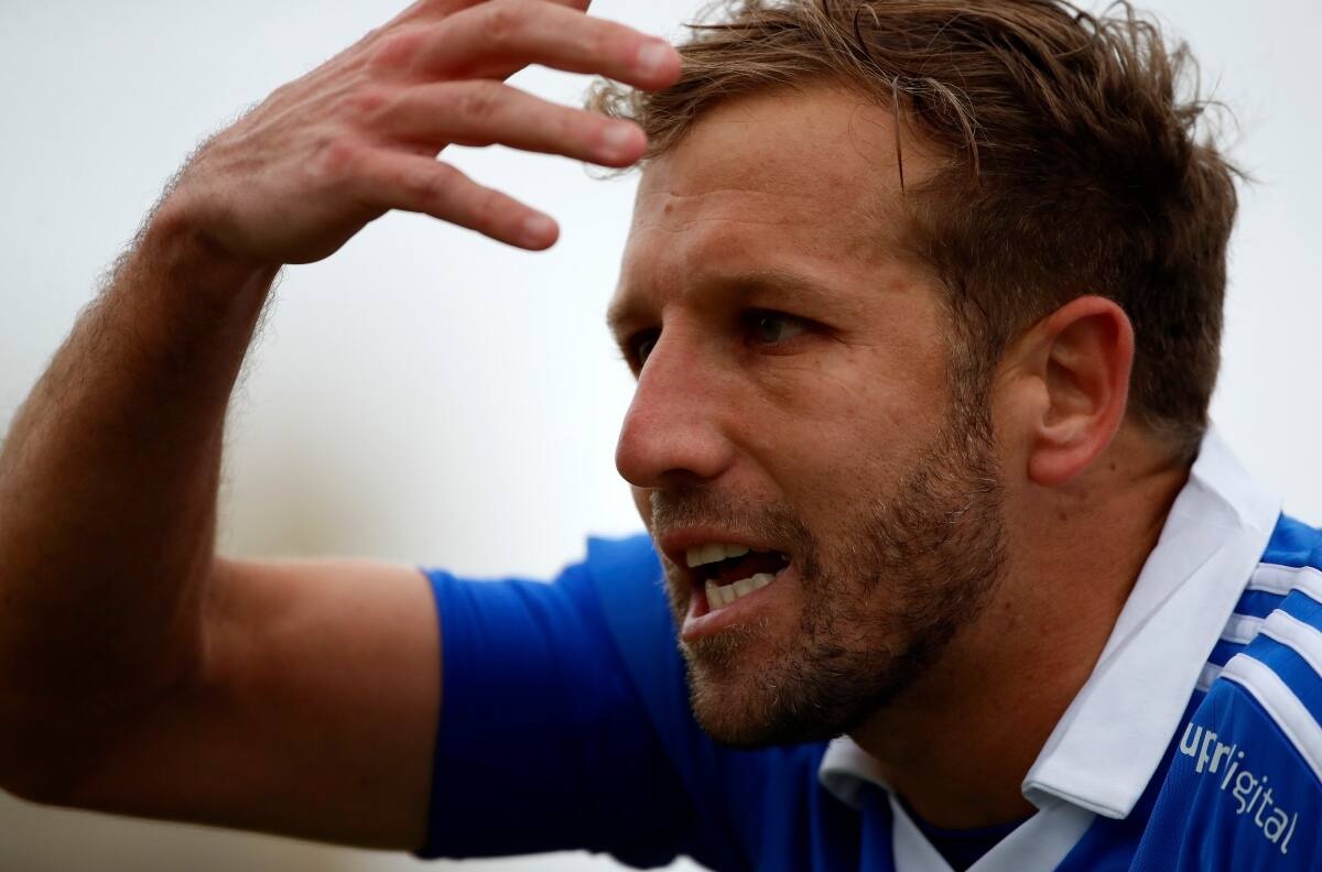 Felipe Seymour vive su ocaso: no seguirá en la U y plantea retirarse del fútbol