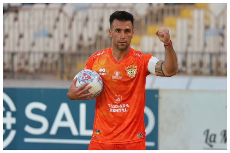 Compartió cómo es vivir en Chile, específicamente en Calama, a ya nueve años de haber llegado a nuestro país. Foto: @cobreloasadpoficial en Instagram.